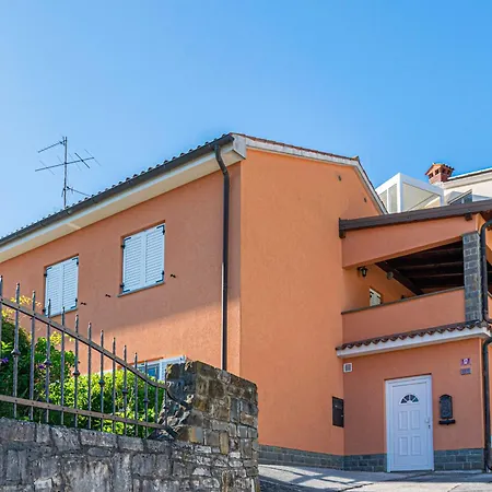 Vintage With Amazing Sea View Mo