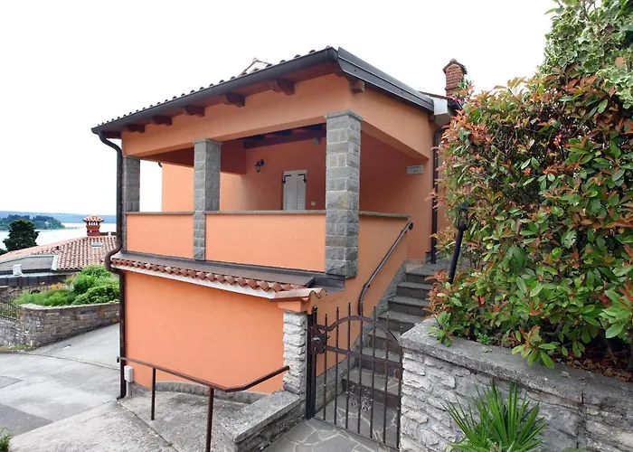 Vintage With Amazing Sea View Mo Apartman